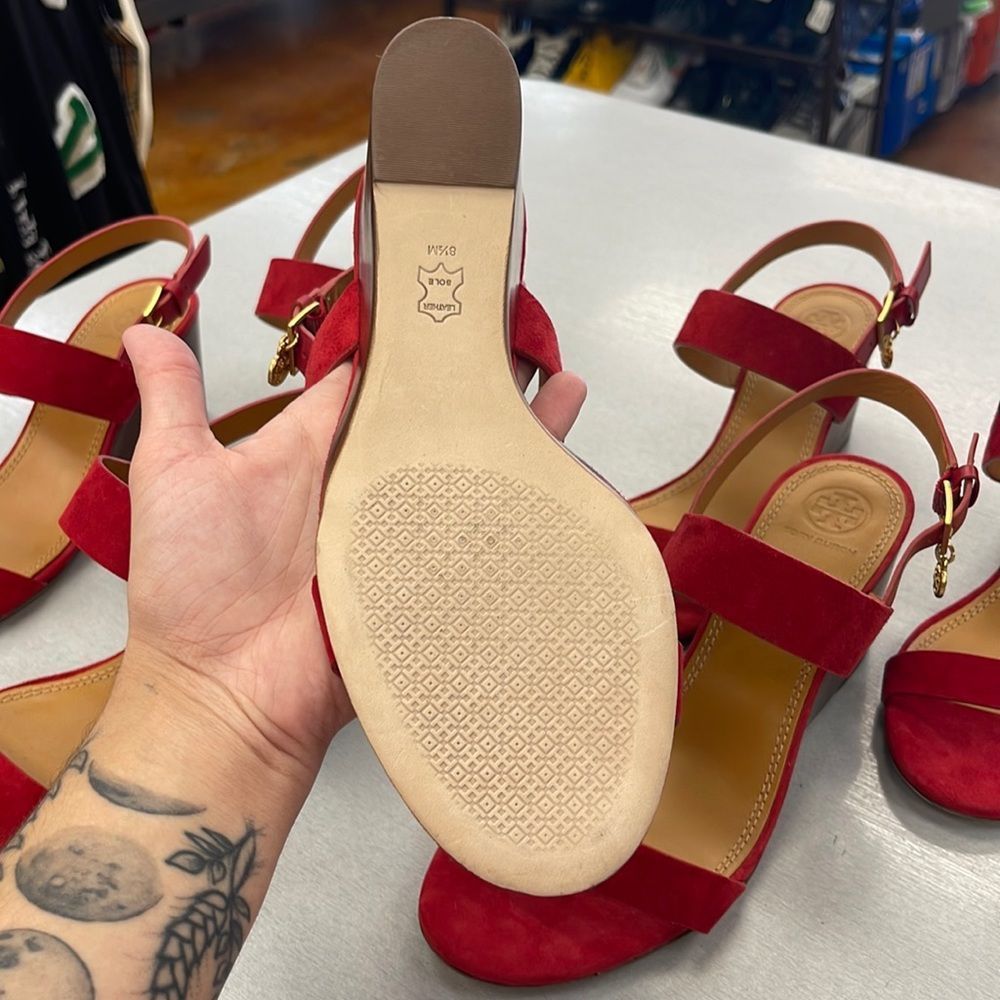 Tory Burch sandal wedge - Picture 4 of 7